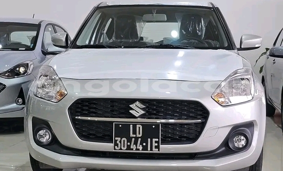 Buy Used Suzuki Swift White Car in Luanda in Luanda Province