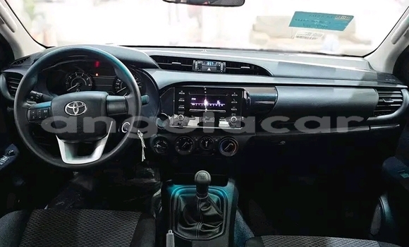 Comprar Usado Toyota Hilux Preto Carro em Luanda em Luanda Province Comprar Usado Toyota Hilux Preto Carro em Luanda em Luanda Province