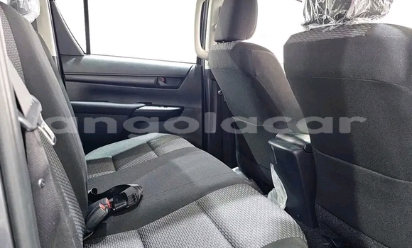 Comprar Usado Toyota Hilux Preto Carro em Luanda em Luanda Province Comprar Usado Toyota Hilux Preto Carro em Luanda em Luanda Province