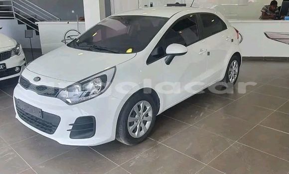 Buy Used Kia rio White Car in Luanda in Luanda Province Buy Used Kia rio White Car in Luanda in Luanda Province