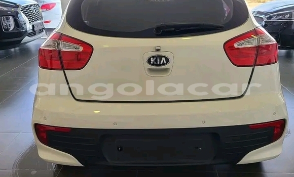Comprar Usado Kia rio Branco Carro em Luanda em Luanda Province Comprar Usado Kia rio Branco Carro em Luanda em Luanda Province