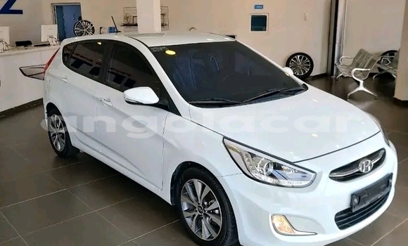 Buy Used Hyundai Accent White Car in Luanda in Luanda Province Buy Used Hyundai Accent White Car in Luanda in Luanda Province