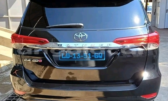 Buy Used Toyota Fortuner Black Car in Luanda in Luanda Province Buy Used Toyota Fortuner Black Car in Luanda in Luanda Province