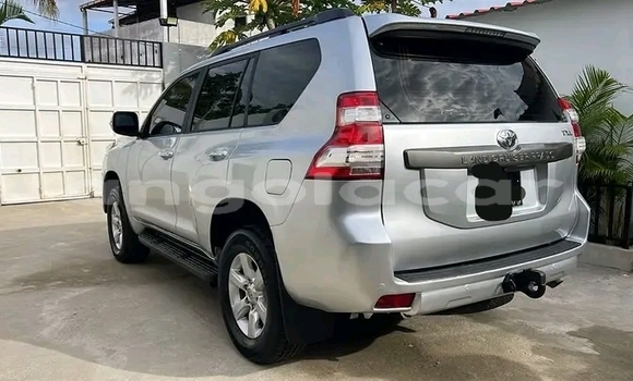 Buy Used Toyota Land Cruiser Prado Other Car in Luanda in Luanda Province Buy Used Toyota Land Cruiser Prado Other Car in Luanda in Luanda Province