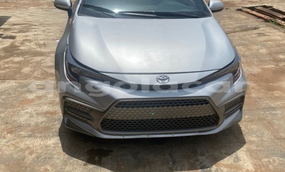 Comprar Usado Toyota Corolla Outro Carro em Luanda em Luanda Province