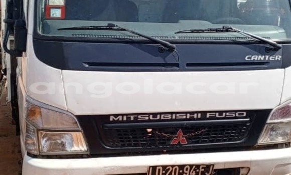 Comprar Usado Mitsubishi L400 Branco Caminhão em Caluquembe em Huila Comprar Usado Mitsubishi L400 Branco Caminhão em Caluquembe em Huila