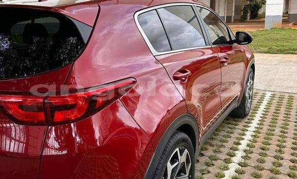 Comprar Usado Kia Sportage Vermelho Carro em Caluquembe em Huila Comprar Usado Kia Sportage Vermelho Carro em Caluquembe em Huila