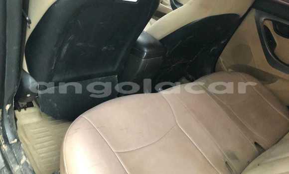 Comprar Usado Hyundai Elantra Vermelho Carro em Caconda em Huila Comprar Usado Hyundai Elantra Vermelho Carro em Caconda em Huila