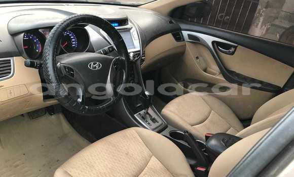 Comprar Usado Hyundai Elantra Vermelho Carro em Caconda em Huila Comprar Usado Hyundai Elantra Vermelho Carro em Caconda em Huila