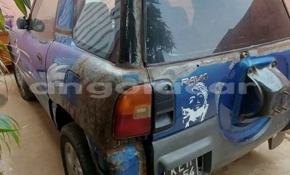 Comprar Usado Toyota RAV4 Azul Carro em Caconda em Huila Comprar Usado Toyota RAV4 Azul Carro em Caconda em Huila