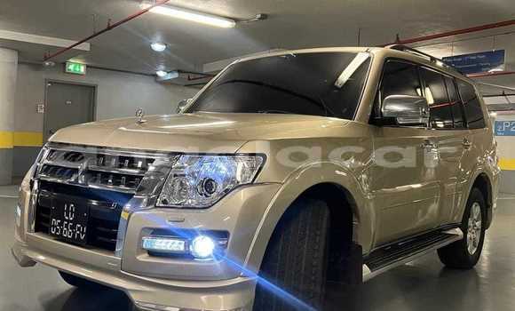 Comprar Usado Mitsubishi Pajero Outro Carro em Caluquembe em Huila Comprar Usado Mitsubishi Pajero Outro Carro em Caluquembe em Huila