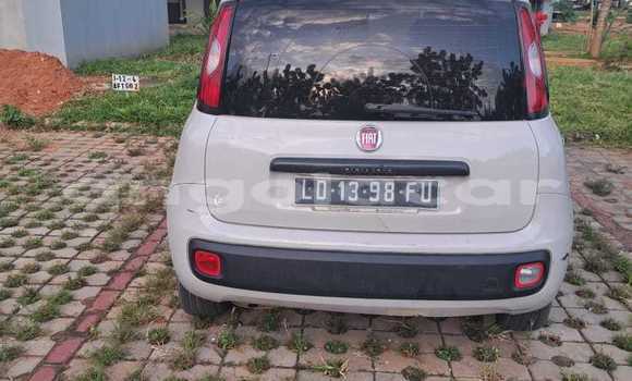 Comprar Usado Fiat Panda Branco Carro em Caconda em Huila Comprar Usado Fiat Panda Branco Carro em Caconda em Huila