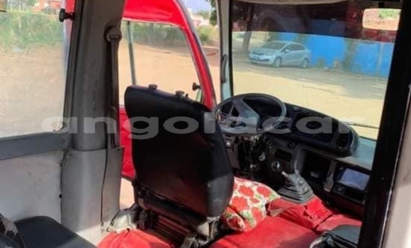 Comprar Usado Toyota Coaster Branco Carro em Caconda em Huila Comprar Usado Toyota Coaster Branco Carro em Caconda em Huila