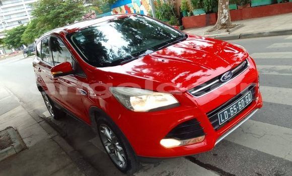 Buy Used Ford Escape Red Car in Caluquembe in Huila Buy Used Ford Escape Red Car in Caluquembe in Huila