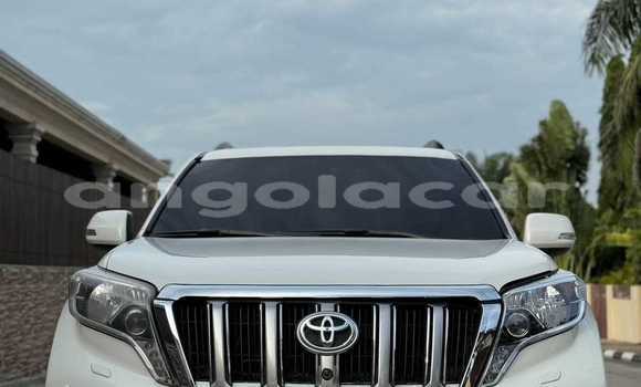 Acheter Occasion Voiture Toyota Prado Blanc à Caluquembe, Huila Acheter Occasion Voiture Toyota Prado Blanc à Caluquembe, Huila