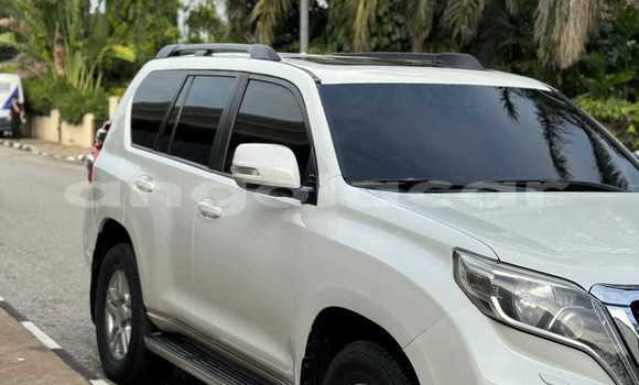 Buy Used Toyota Prado White Car in Caluquembe in Huila Buy Used Toyota Prado White Car in Caluquembe in Huila