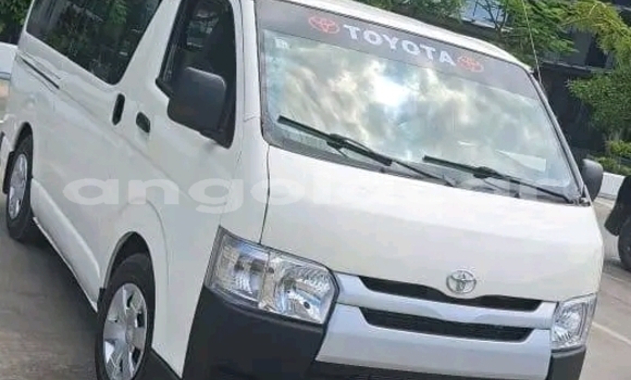 Acheter Occasion Voiture Toyota Hiace Blanc à Luanda, Province de Luanda Acheter Occasion Voiture Toyota Hiace Blanc à Luanda, Province de Luanda