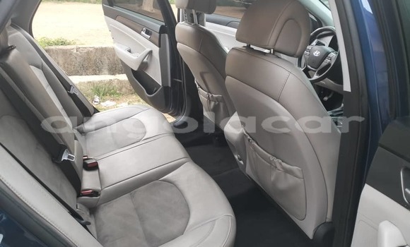 Comprar Usado Hyundai Sonata Azul Carro em Luanda em Luanda Province Comprar Usado Hyundai Sonata Azul Carro em Luanda em Luanda Province