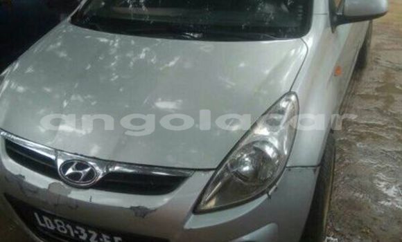 Comprar Usado Hyundai i20 Outro Carro em Caconda em Huila