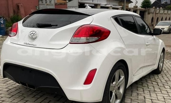 Acheter Occasion Voiture Hyundai Veloster Blanc à Luanda, Province de Luanda Acheter Occasion Voiture Hyundai Veloster Blanc à Luanda, Province de Luanda