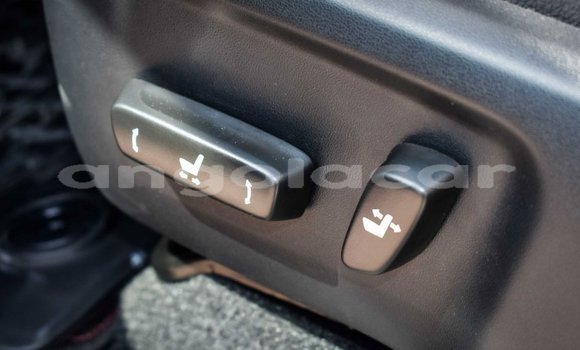 Acheter Neuf Voiture Toyota Hilux Gris à Benguela, Benguela Acheter Neuf Voiture Toyota Hilux Gris à Benguela, Benguela