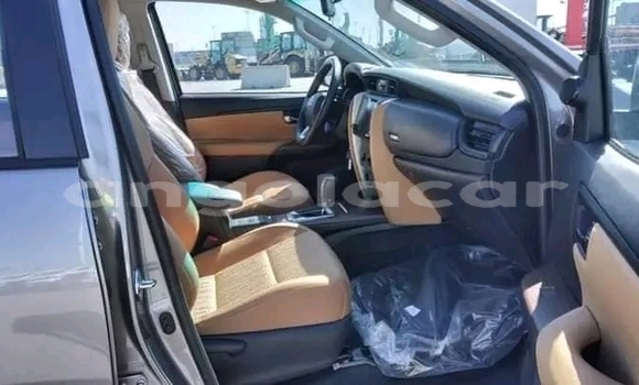 Buy Used Toyota Fortuner Other Car in Luanda in Luanda Province Buy Used Toyota Fortuner Other Car in Luanda in Luanda Province
