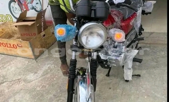 Comprar Usado Bajaj Qute Prata Carro em Luanda em Luanda Province Comprar Usado Bajaj Qute Prata Carro em Luanda em Luanda Province