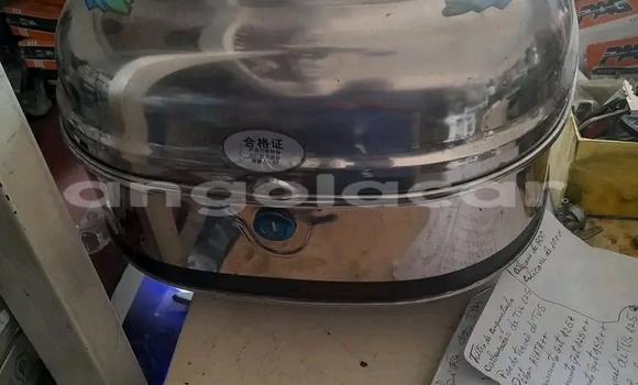 Comprar Usado Bajaj Qute Prata Carro em Luanda em Luanda Province Comprar Usado Bajaj Qute Prata Carro em Luanda em Luanda Province