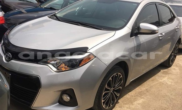 Acheter Occasion Voiture Toyota Corolla Gris à Luanda, Province de Luanda Acheter Occasion Voiture Toyota Corolla Gris à Luanda, Province de Luanda