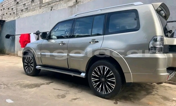 Comprar Usado Mitsubishi Pajero Outro Carro em Luanda em Luanda Province Comprar Usado Mitsubishi Pajero Outro Carro em Luanda em Luanda Province