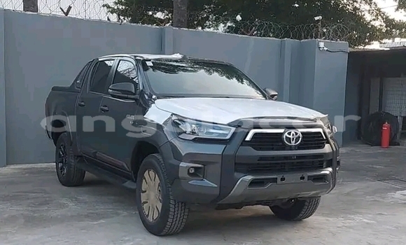 Comprar Usado Toyota Hilux Preto Carro em Luanda em Luanda Province Comprar Usado Toyota Hilux Preto Carro em Luanda em Luanda Province
