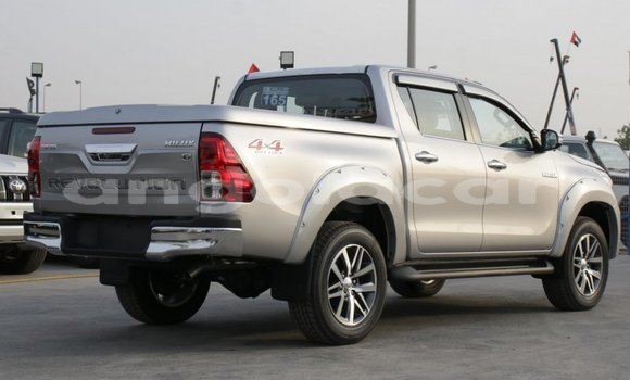 Acheter Neuf Voiture Toyota Hilux Gris à Benguela, Benguela Acheter Neuf Voiture Toyota Hilux Gris à Benguela, Benguela