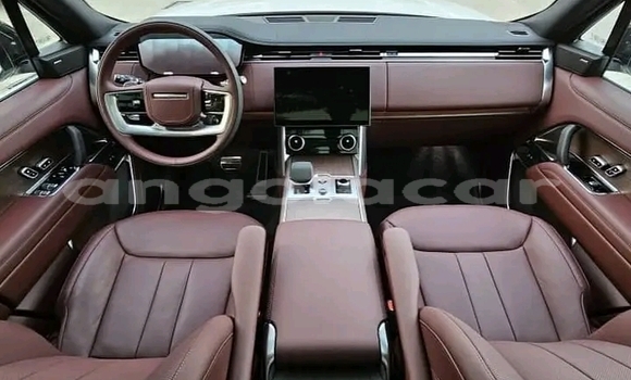 Buy Used Land Rover Range Rover White Car in Luanda in Luanda Province Buy Used Land Rover Range Rover White Car in Luanda in Luanda Province