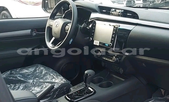 Comprar Usado Toyota Hilux Preto Carro em Luanda em Luanda Province Comprar Usado Toyota Hilux Preto Carro em Luanda em Luanda Province