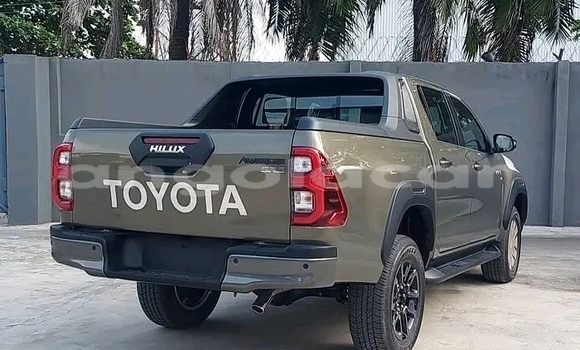 Comprar Usado Toyota Hilux Preto Carro em Luanda em Luanda Province Comprar Usado Toyota Hilux Preto Carro em Luanda em Luanda Province