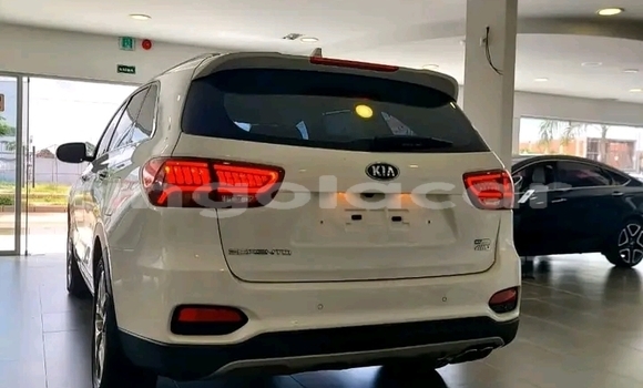 Comprar Usado Kia Sorento Branco Carro em Luanda em Luanda Province Comprar Usado Kia Sorento Branco Carro em Luanda em Luanda Province
