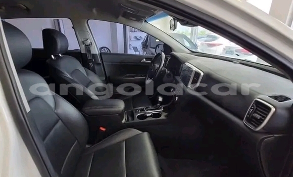 Acheter Occasion Voiture Kia Sportage Blanc à Luanda, Province de Luanda Acheter Occasion Voiture Kia Sportage Blanc à Luanda, Province de Luanda