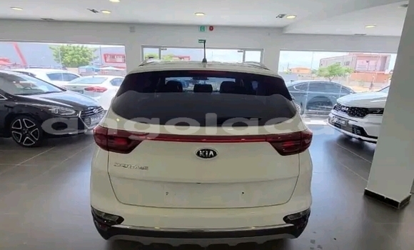 Acheter Occasion Voiture Kia Sportage Blanc à Luanda, Province de Luanda Acheter Occasion Voiture Kia Sportage Blanc à Luanda, Province de Luanda