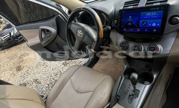Comprar Usado Toyota RAV4 Outro Carro em Luanda em Luanda Province Comprar Usado Toyota RAV4 Outro Carro em Luanda em Luanda Province