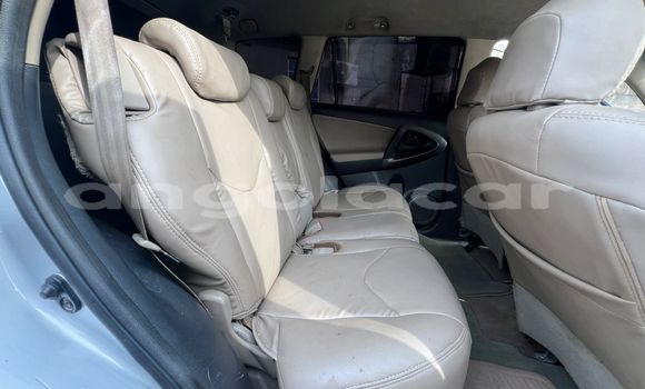 Comprar Usado Toyota RAV4 Outro Carro em Luanda em Luanda Province Comprar Usado Toyota RAV4 Outro Carro em Luanda em Luanda Province
