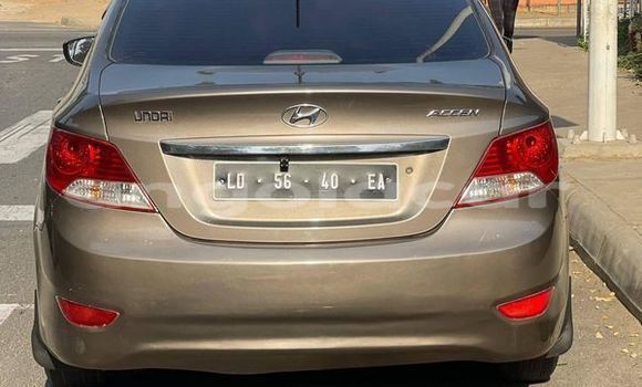 Acheter Occasion Voiture Hyundai Accent Autre à Luanda, Province de Luanda Acheter Occasion Voiture Hyundai Accent Autre à Luanda, Province de Luanda