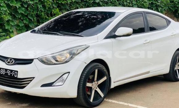 Buy Used Hyundai Elantra Other Car in Luanda in Luanda Province