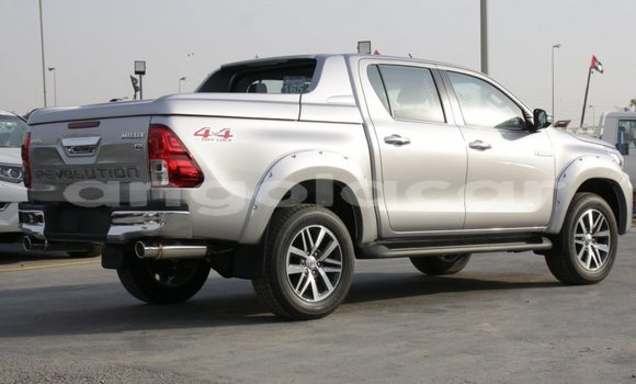 Comprar Novo Toyota Hilux Prata Carro em Benguela em Benguela Comprar Novo Toyota Hilux Prata Carro em Benguela em Benguela