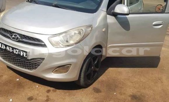 Buy Used Hyundai XG Other Car in Luanda in Luanda Province Buy Used Hyundai XG Other Car in Luanda in Luanda Province