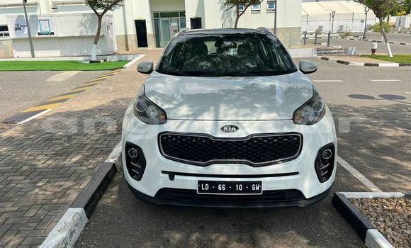 Comprar Usado Kia Sportage Outro Carro em Luanda em Luanda Province