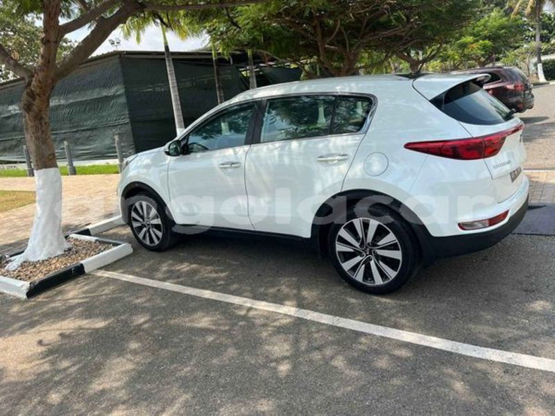 Big with watermark kia sportage luanda province luanda 35532