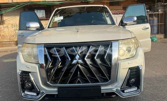 Buy Used Mitsubishi Pajero Other Car in Luanda in Luanda Province
