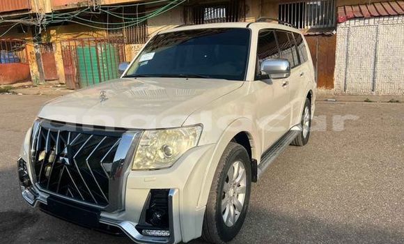 Acheter Occasion Voiture Mitsubishi Pajero Autre à Luanda, Province de Luanda Acheter Occasion Voiture Mitsubishi Pajero Autre à Luanda, Province de Luanda