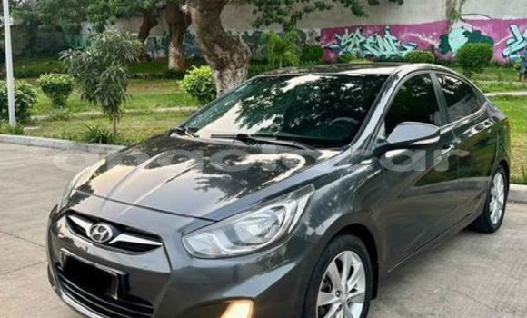 Acheter Occasion Voiture Hyundai Accent Autre à Luanda, Province de Luanda Acheter Occasion Voiture Hyundai Accent Autre à Luanda, Province de Luanda