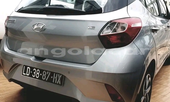 Comprar Usado Hyundai i10 Prata Carro em Luanda em Luanda Province Comprar Usado Hyundai i10 Prata Carro em Luanda em Luanda Province